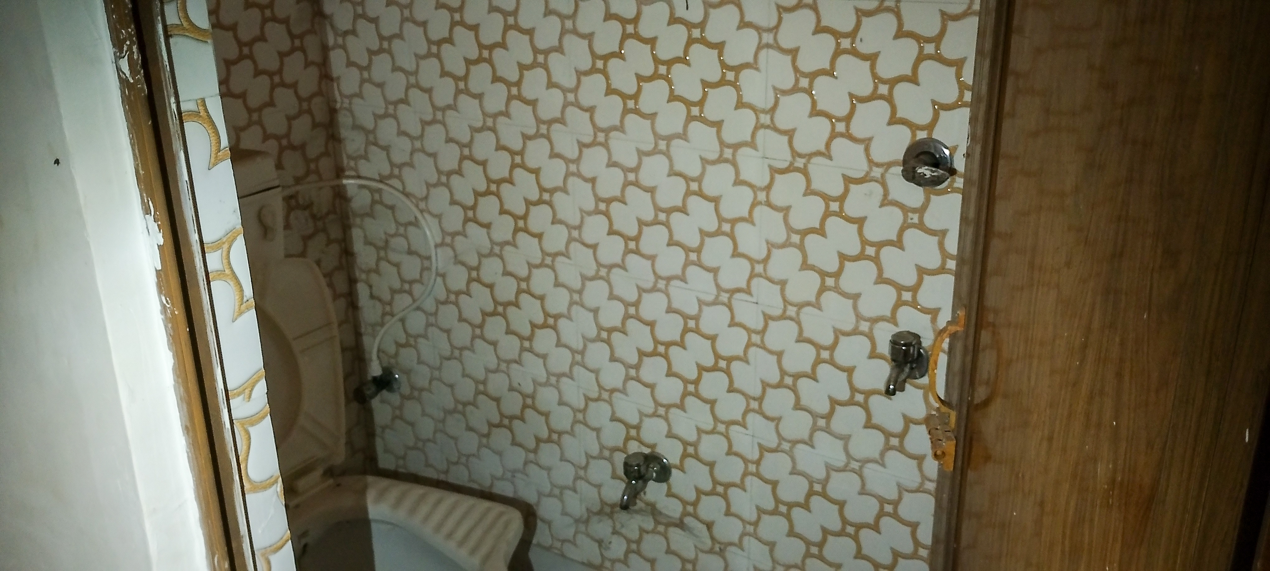 2 BHK Flat for sale in VICKY HOUSING COMPLEX, MADHYAMGRAM Koyra — photo 9