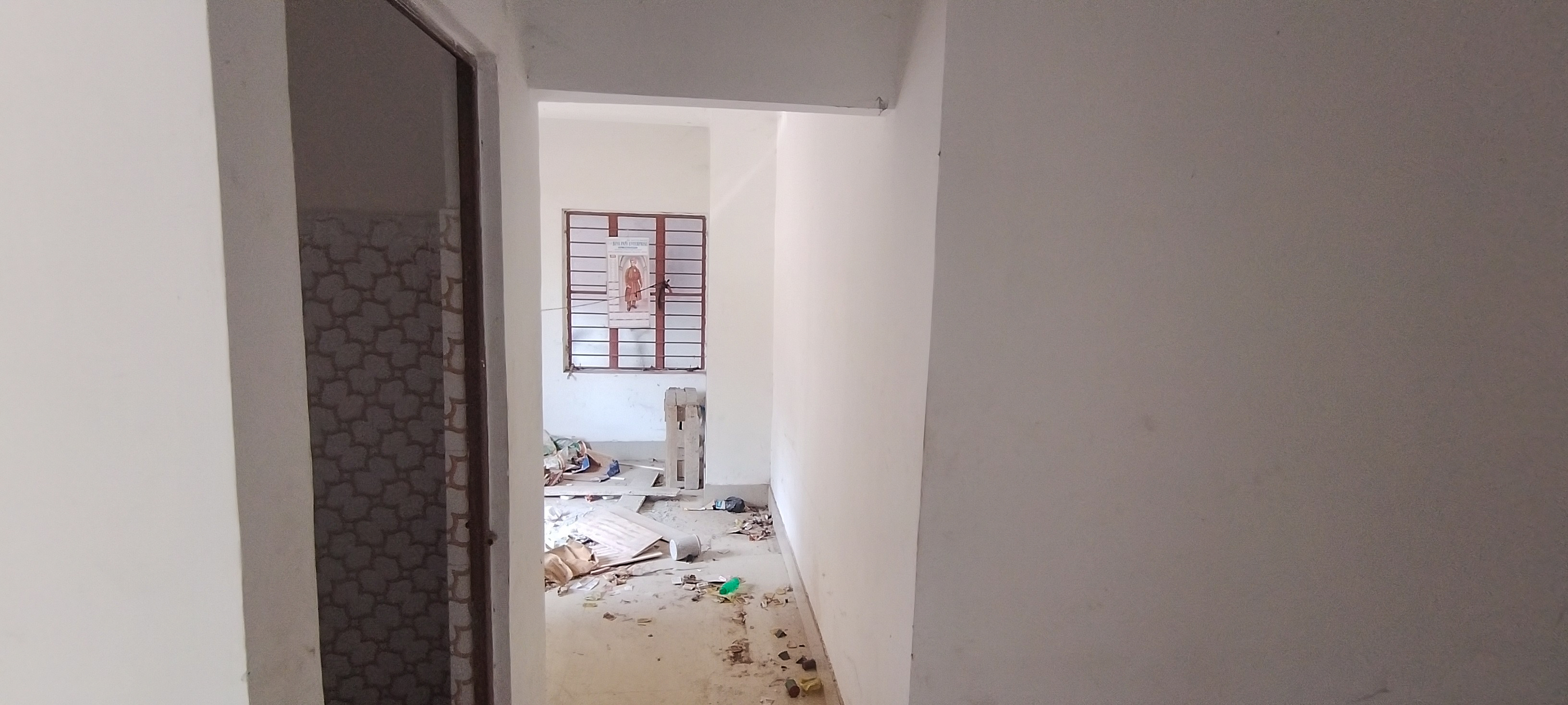 320 square feet Flat for sale in VICKY HOUSING COMPLEX, MADHYAMGRAM Kolkata — photo 4