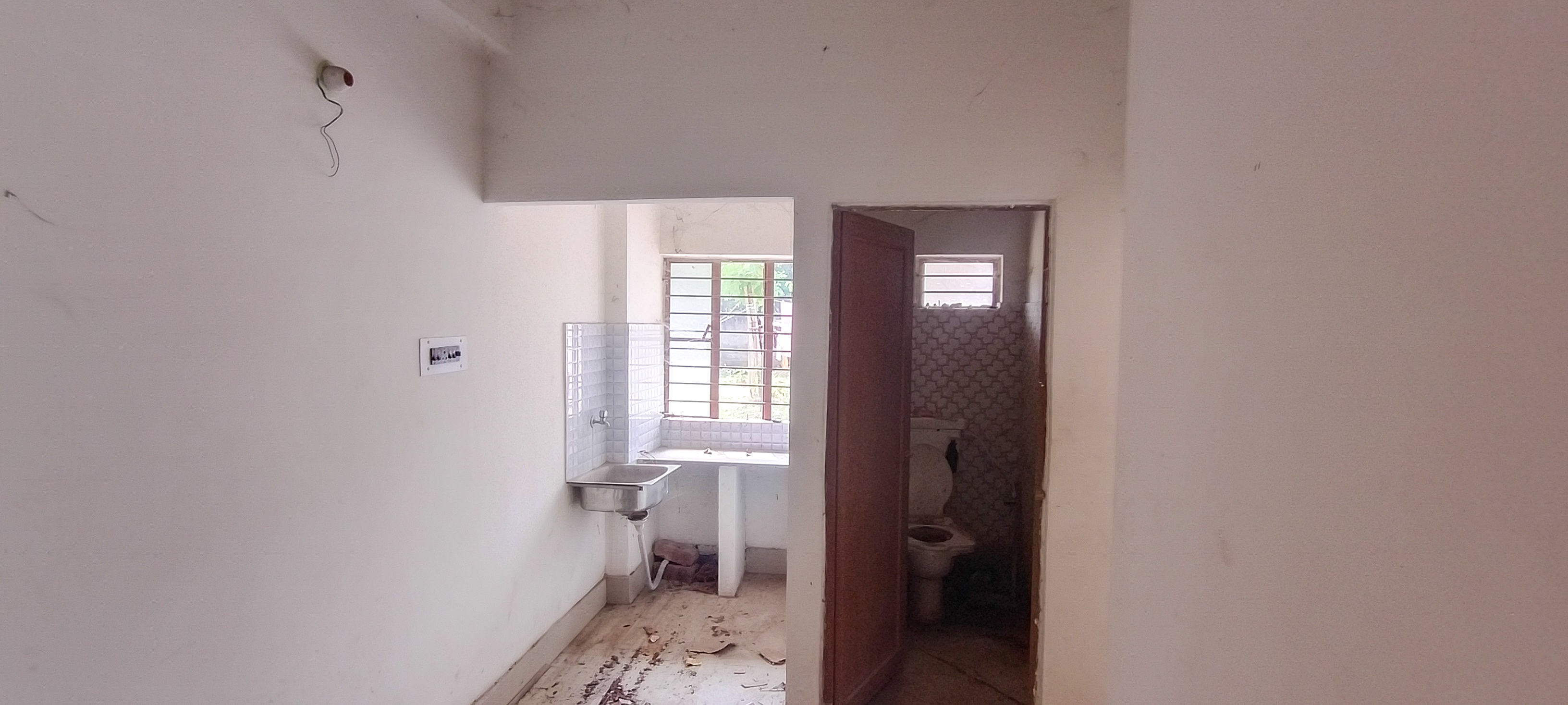 320 square feet Flat for sale in VICKY HOUSING COMPLEX, MADHYAMGRAM Kolkata — photo 5