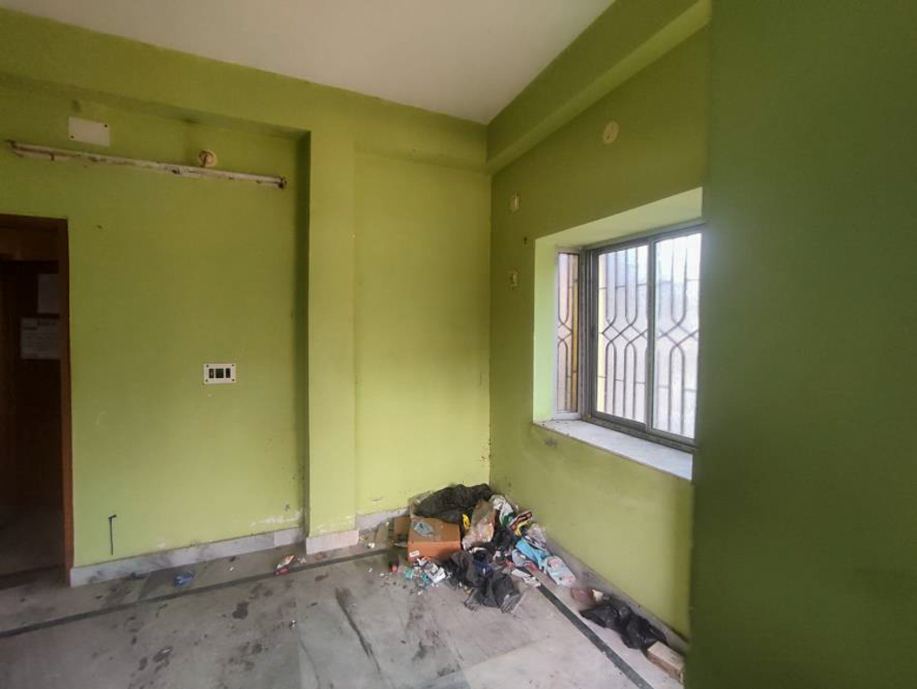 2 BHK Flat for sale in DUMDUM Kolkata — photo 3