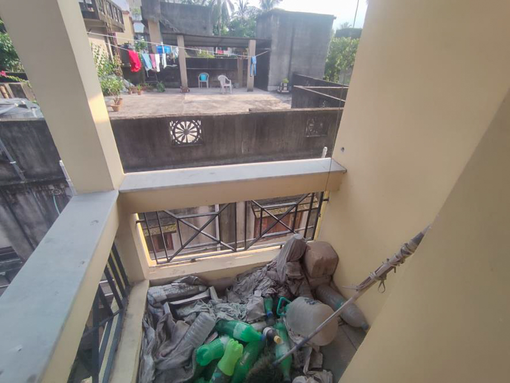 2 BHK Flat for sale in DUMDUM Kolkata — photo 5