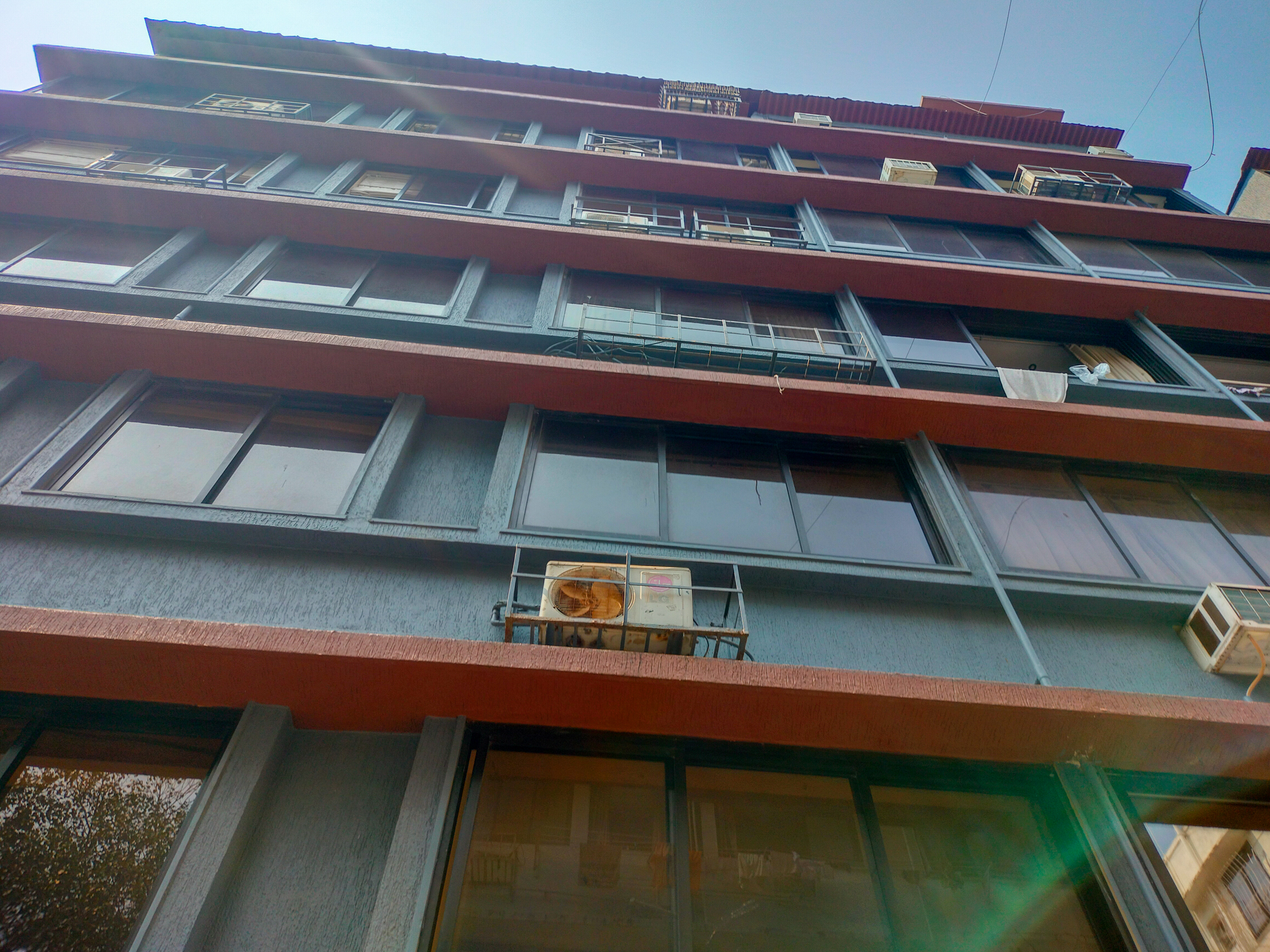 2 BHK Flat for sale in Himgiri CHS, Pedder Road Mumbai — photo 12