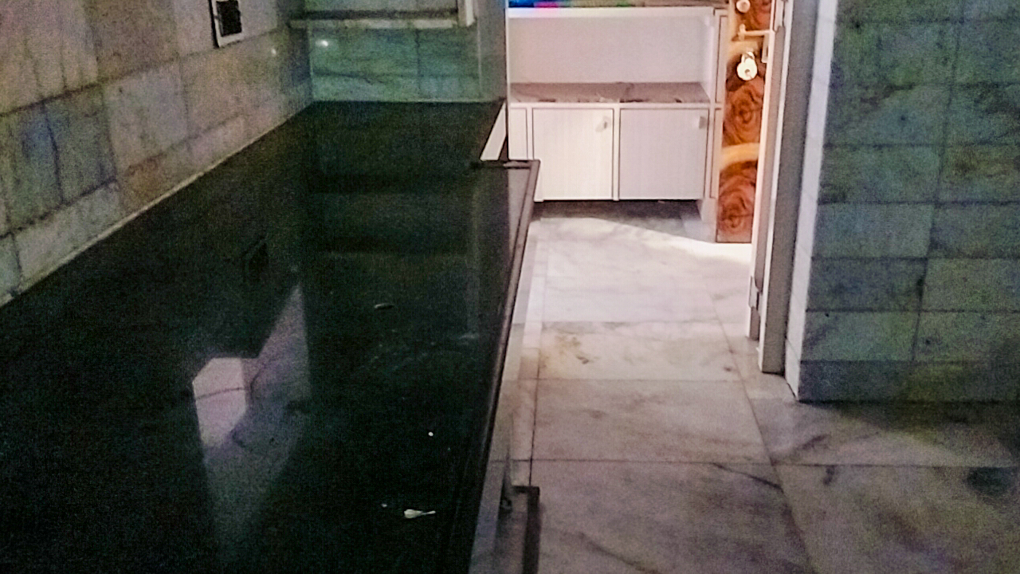 2 BHK Flat for sale in Himgiri CHS, Pedder Road Mumbai — photo 19