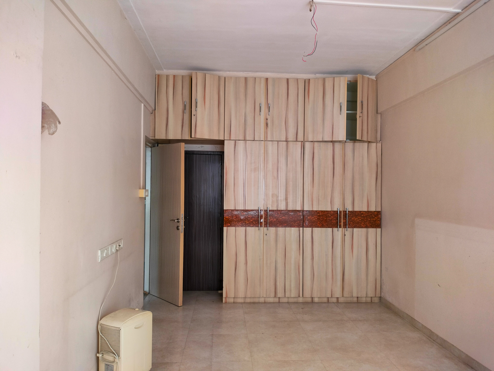 2 BHK Flat for sale in Himgiri CHS, Pedder Road Mumbai — photo 22