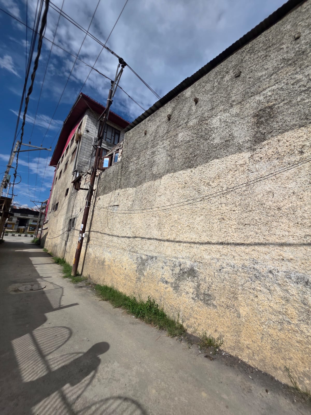 1632 square feet Godowns for sale in UMARABAD Srinagar — photo 1