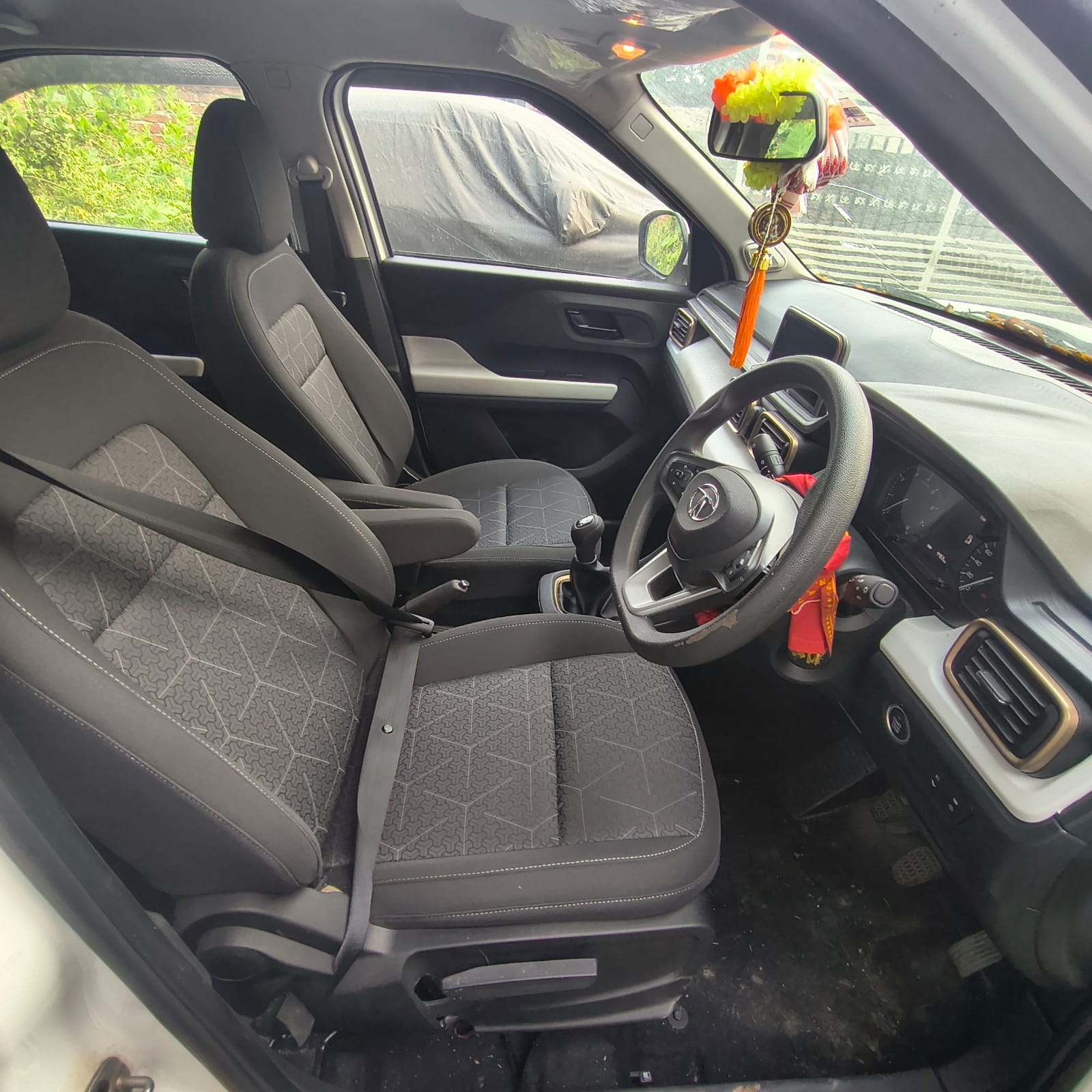 TATA PUNCH ACC 1.2 MT DZ for sale in Tezpur — photo 2