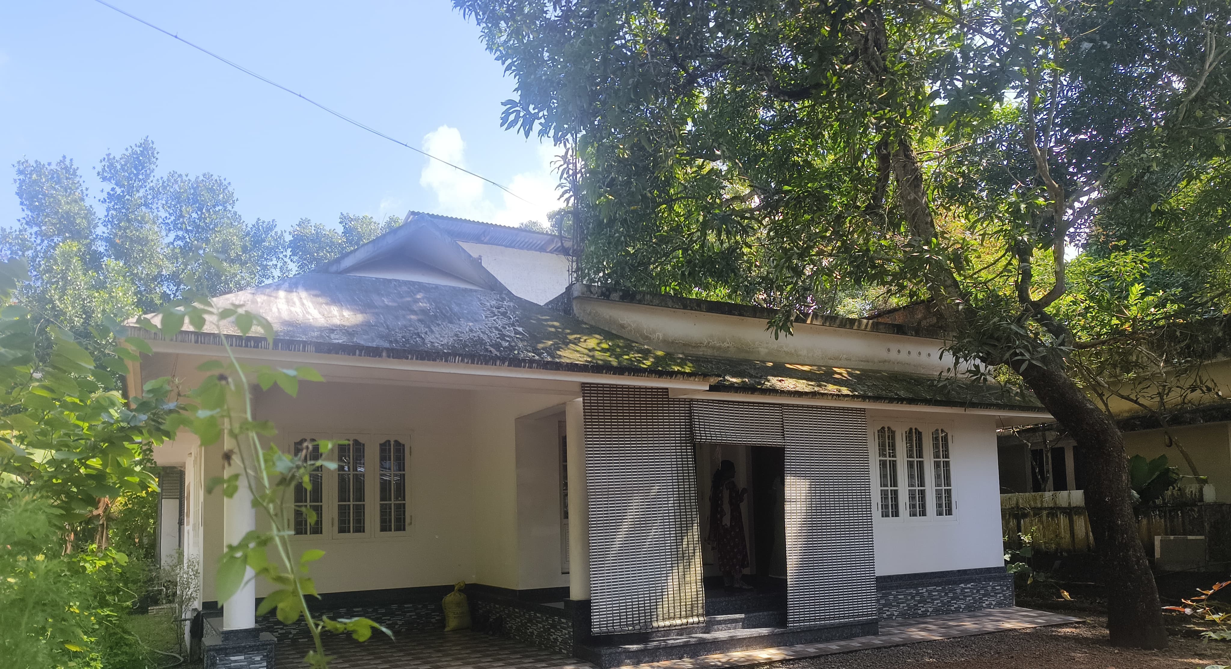 90 square meter Individual House for sale in Chowwara — photo 1