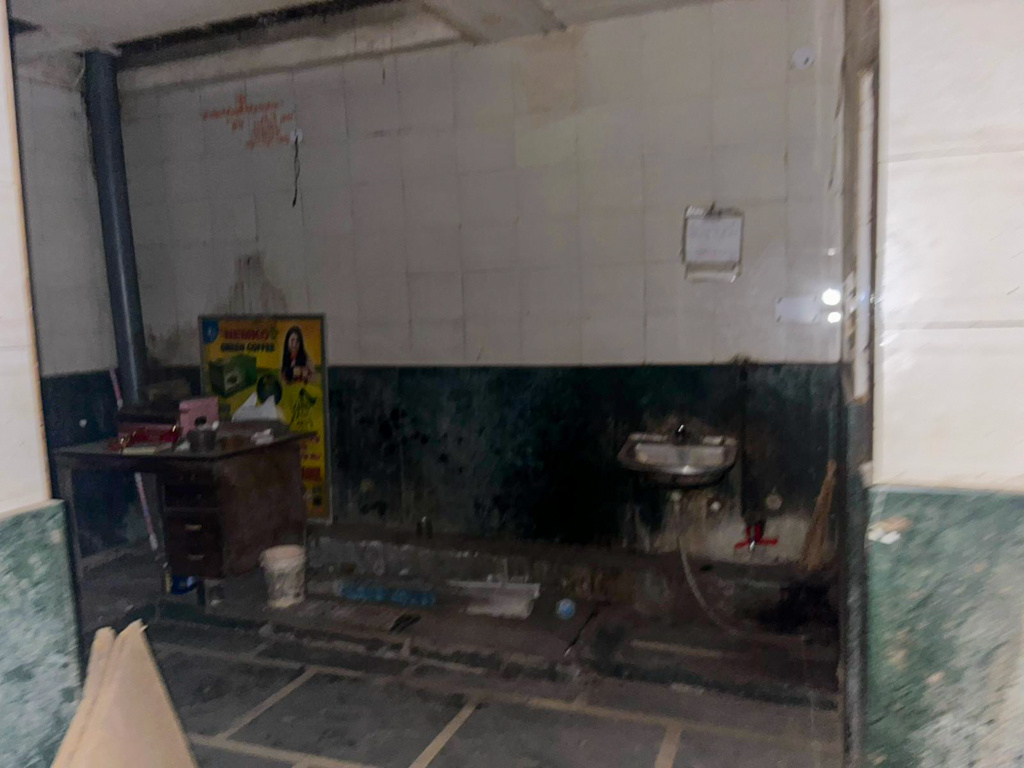 Shops for sale in New Delhi — photo 39