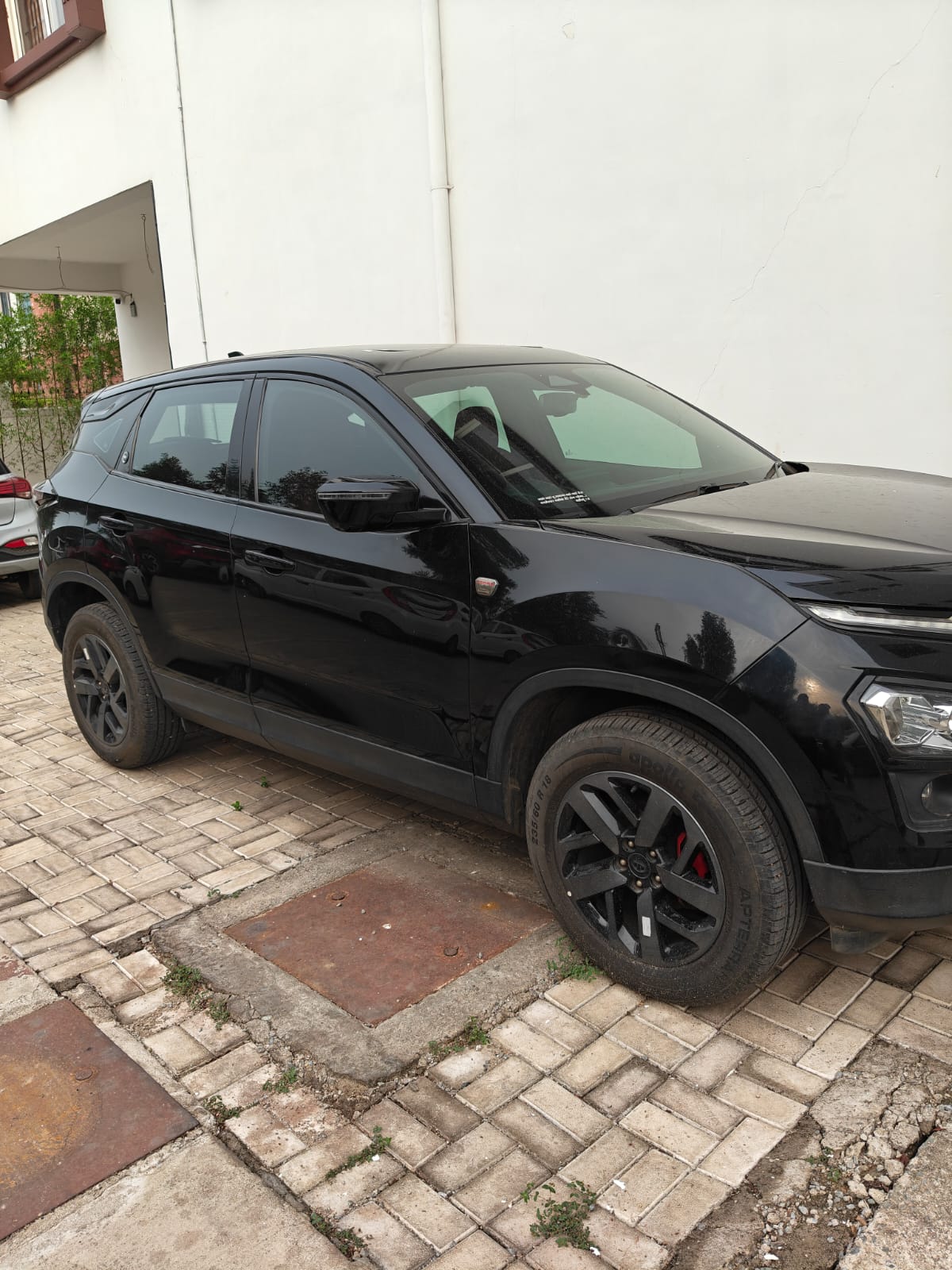 2023 Tata Harrier XZ SUV 19000 km 3 years for sale in UNION BANK REGIONAL OFFICE New Raipur — photo 3