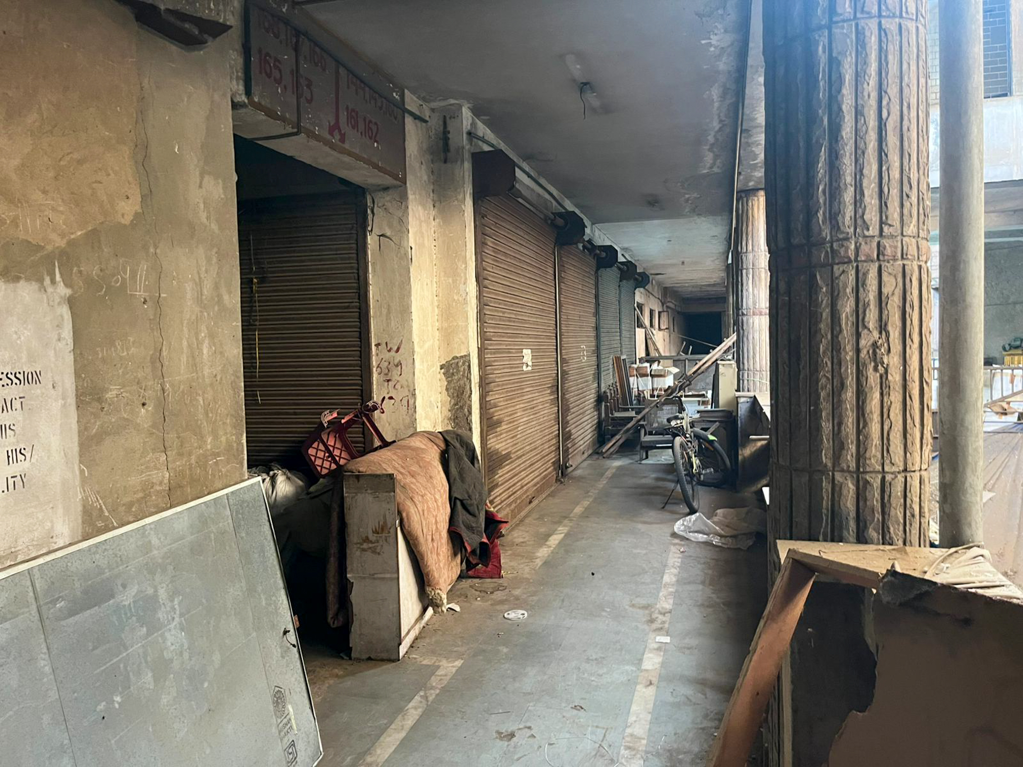 Shops for sale in VARIOUS New Delhi — photo 41