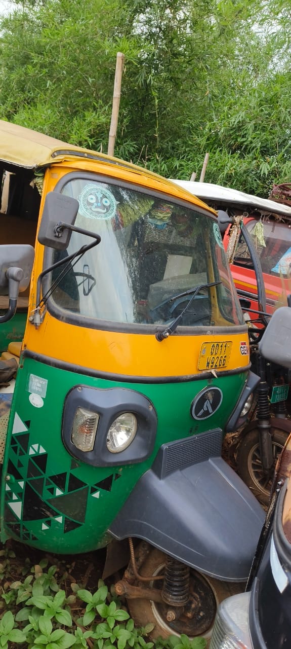 ATUL GEM 3P CNG AUTO for sale in RAJABASA Baripada — photo 1