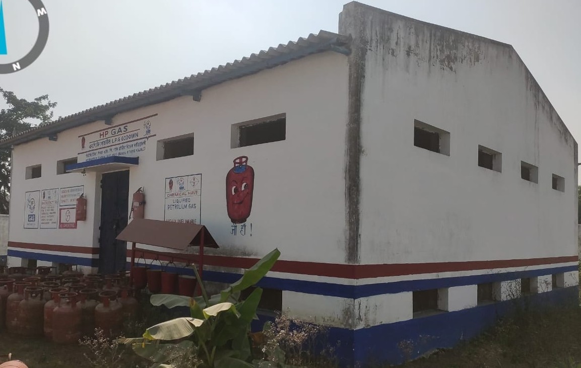 8712 square feet Godowns for sale in Gangarampur — photo 1