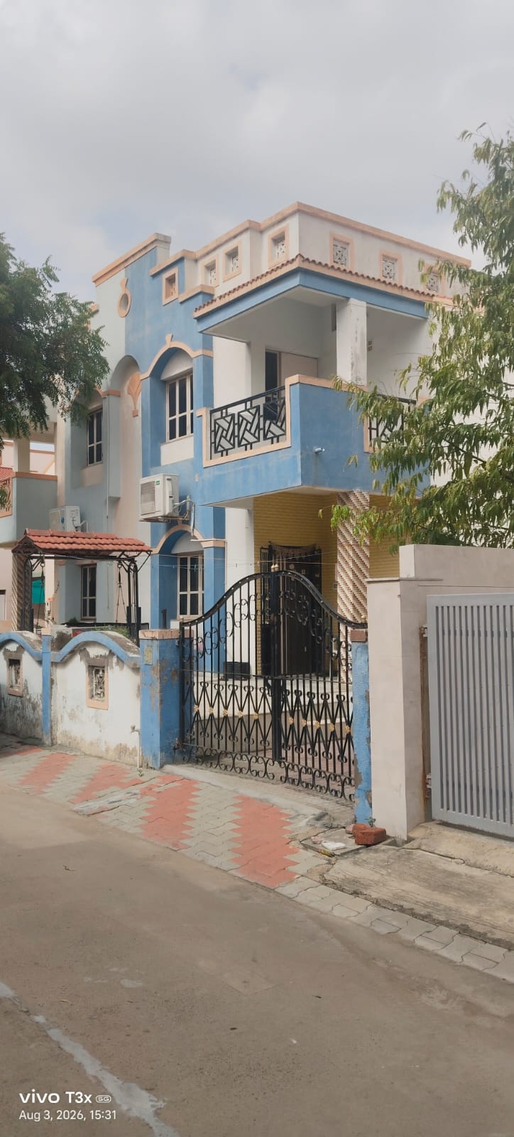 142 square meter Bungalow for sale in Ahmedabad — photo 1