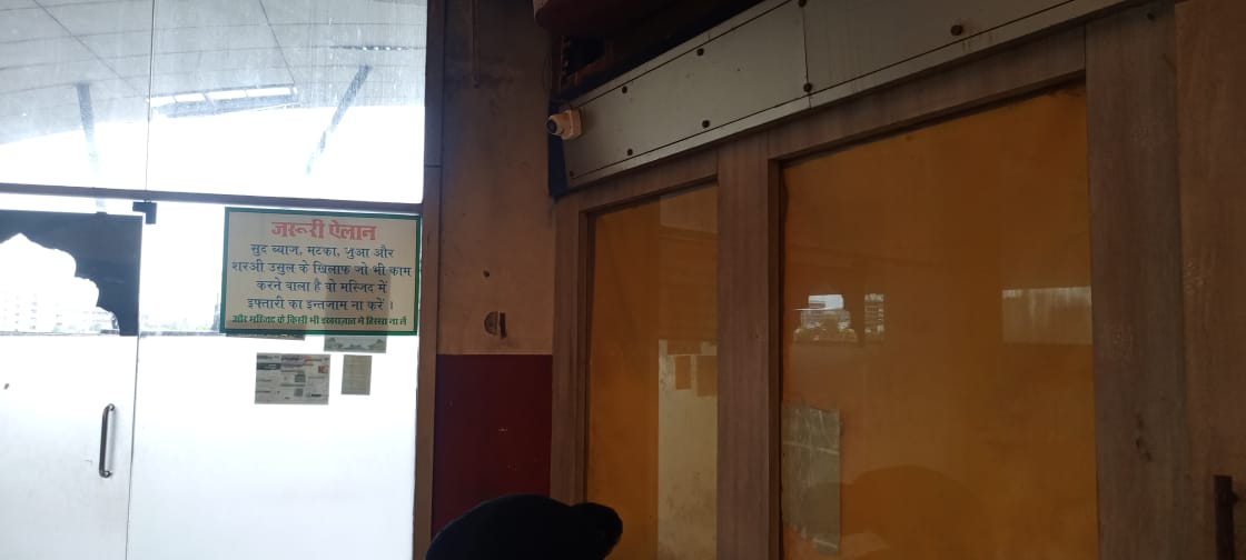 107 square feet Shops for sale in Mumbai — photo 1