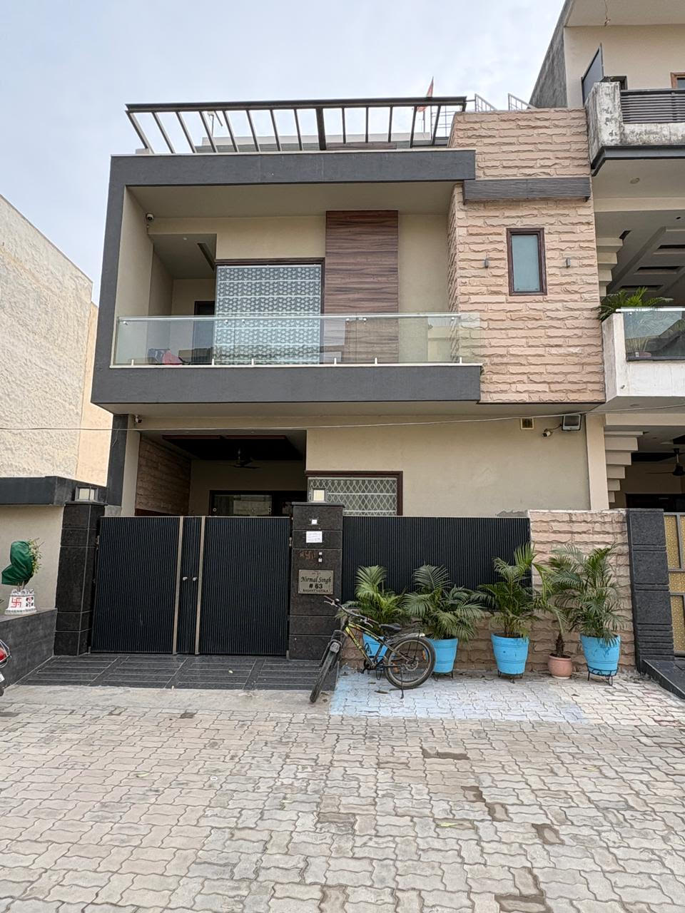 125 square yard Individual House for sale in Ludhiana — photo 1