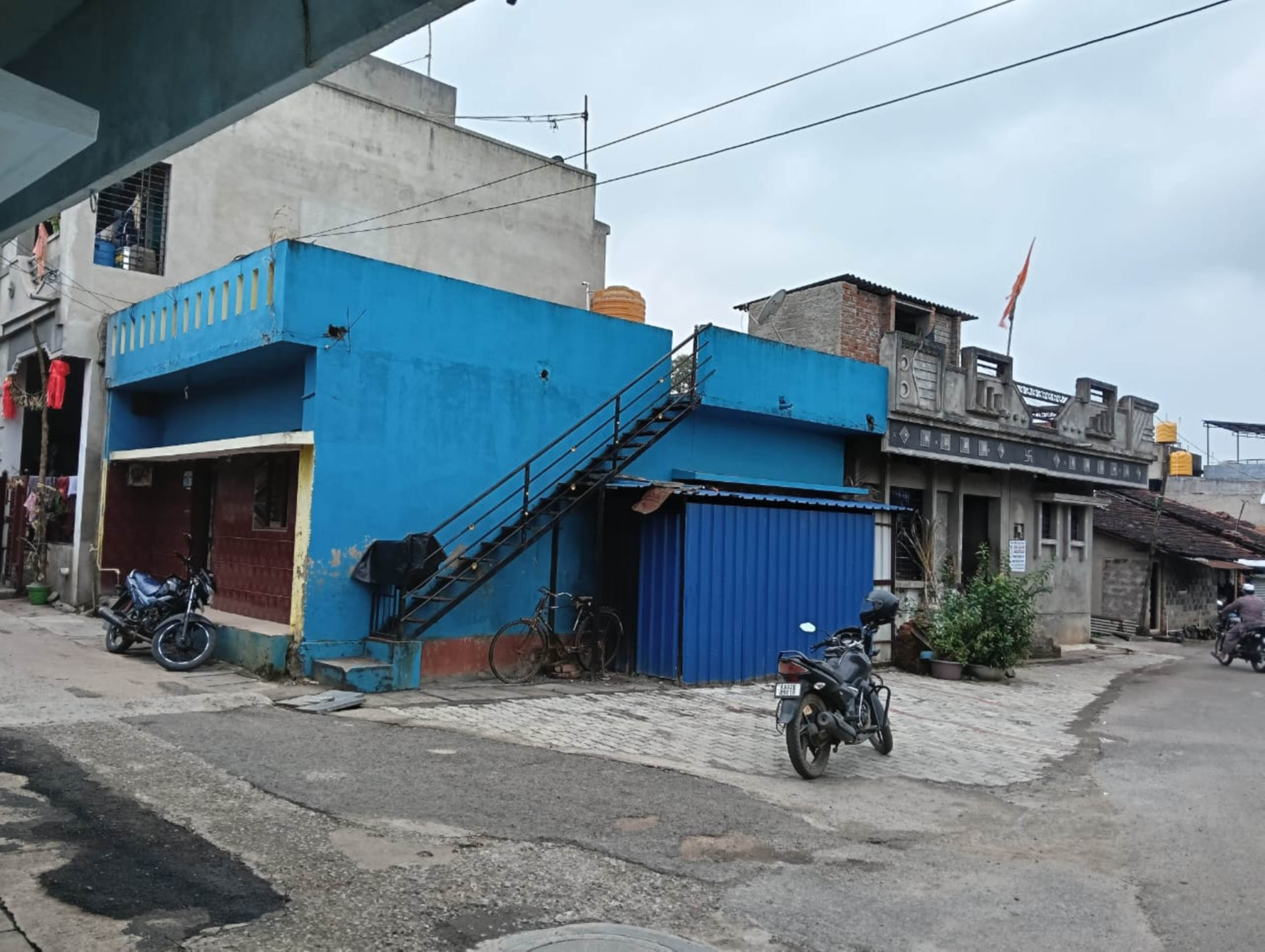 Individual House for sale in Hosurgalli, Haliyal Taluk Haliyal — photo 1