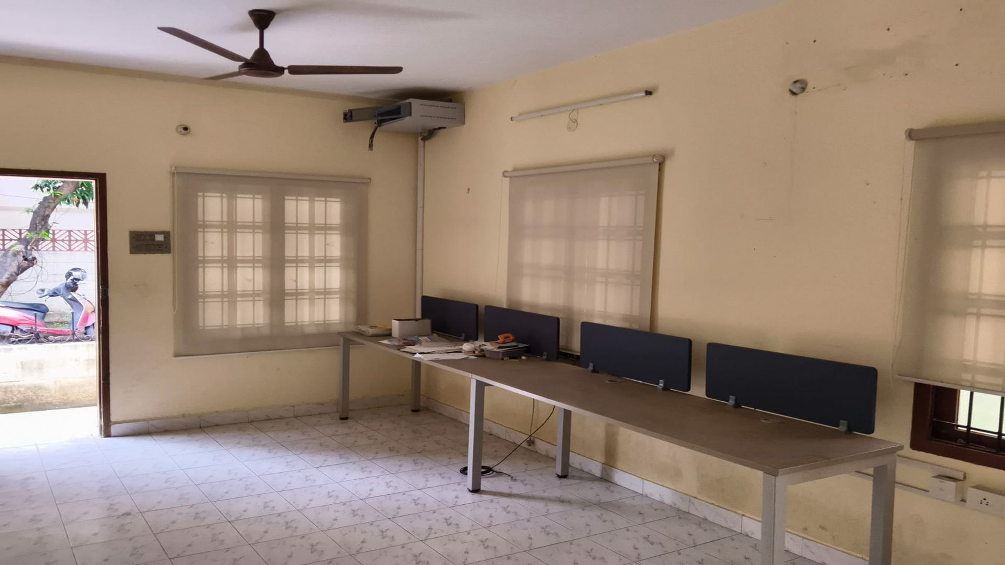 1200 square feet Individual House for sale in  Wood Creek County, Nandambakkam Chennai — photo 4