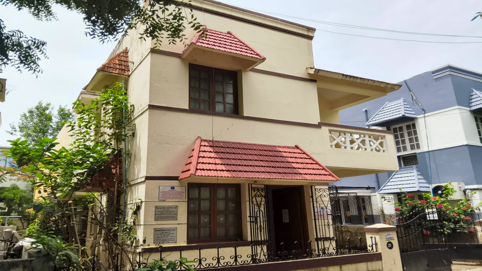1200 square feet Individual House for sale in  Wood Creek County, Nandambakkam Chennai — photo 2