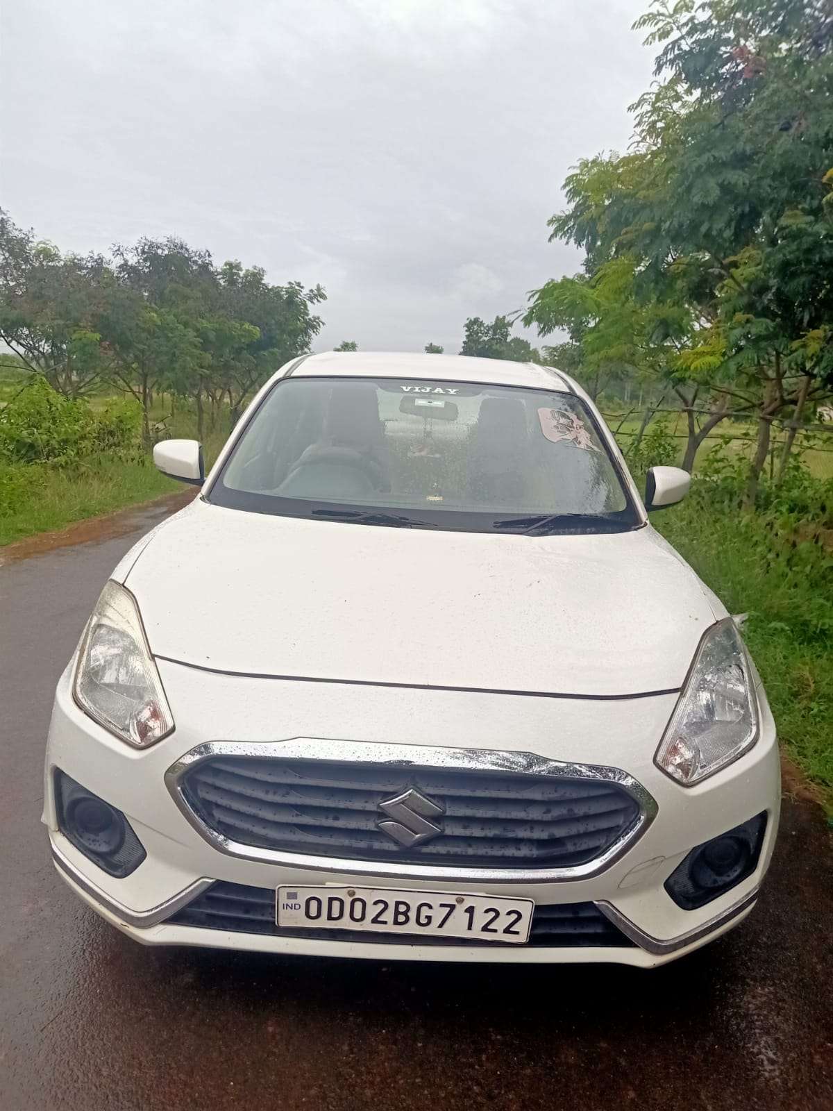 2019 Maruti Suzuki Dzire VXi Compact sedan 163676 km 7 years for sale in SBI KEONJHAR Kendujhar — photo 2