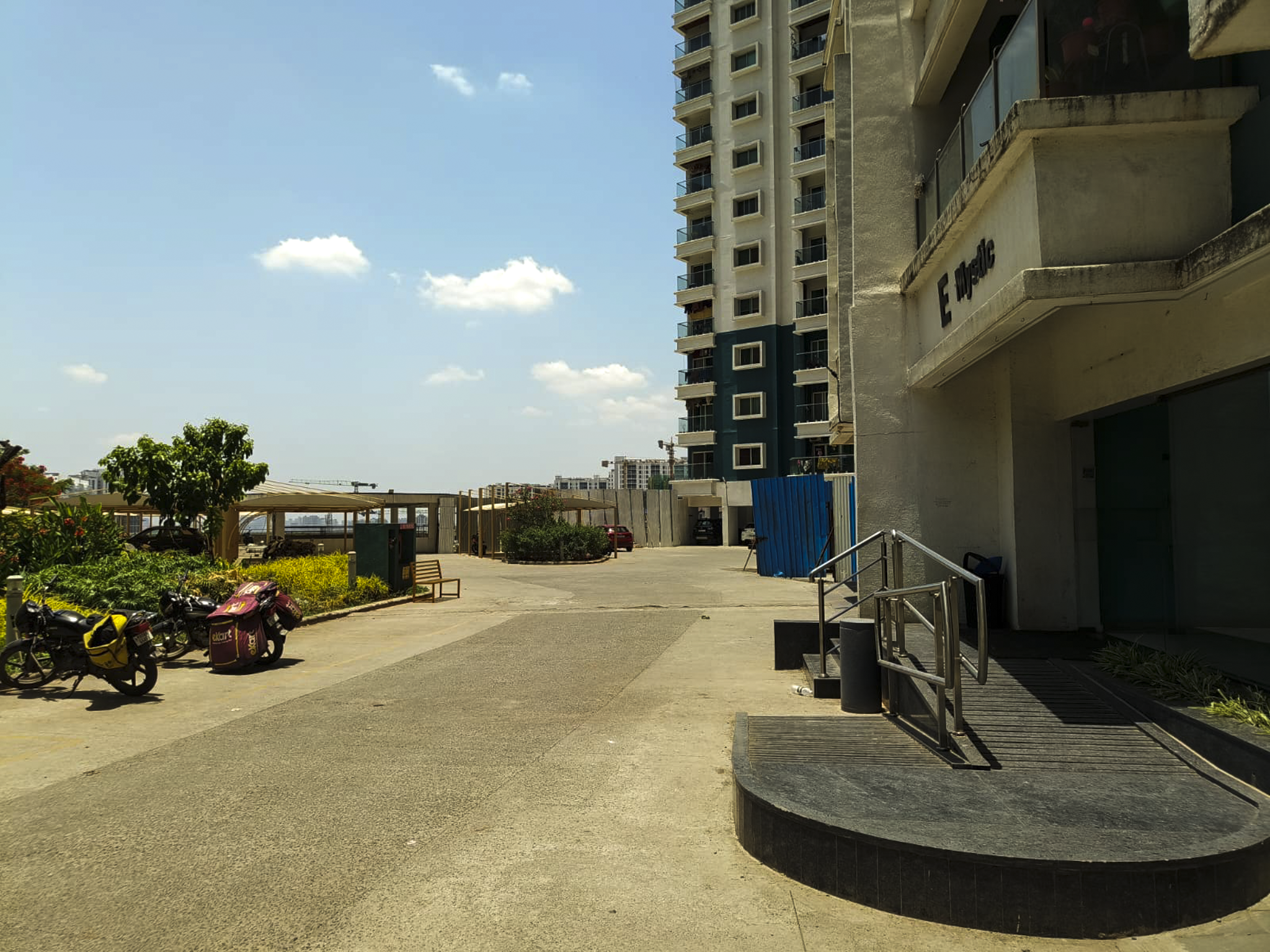 799.33 square feet Flat for sale in Megapolis, Mulshi District Pune Pimpri Chinchwad — photo 2