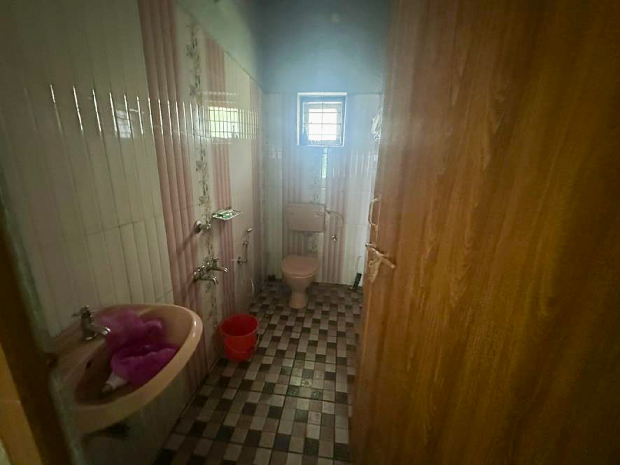 1050 square feet Individual House for sale in PUTHENCRUZ Puthencruz — photo 4