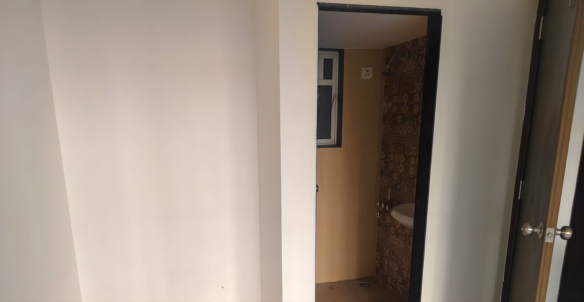 1 BHK Flat for sale in J P North Aviva Building, Mira Road East, Thane Mira Bhayandar — photo 3