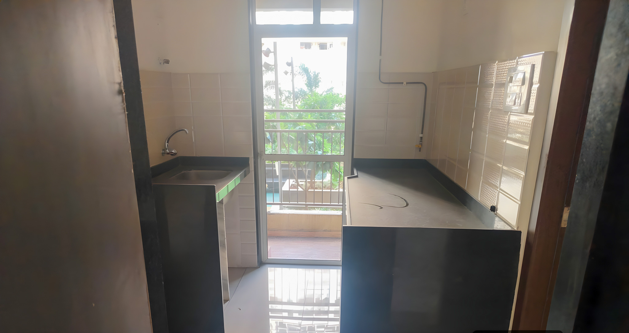 1 BHK Flat for sale in J P North Aviva Building, Mira Road East, Thane Mira Bhayandar — photo 8