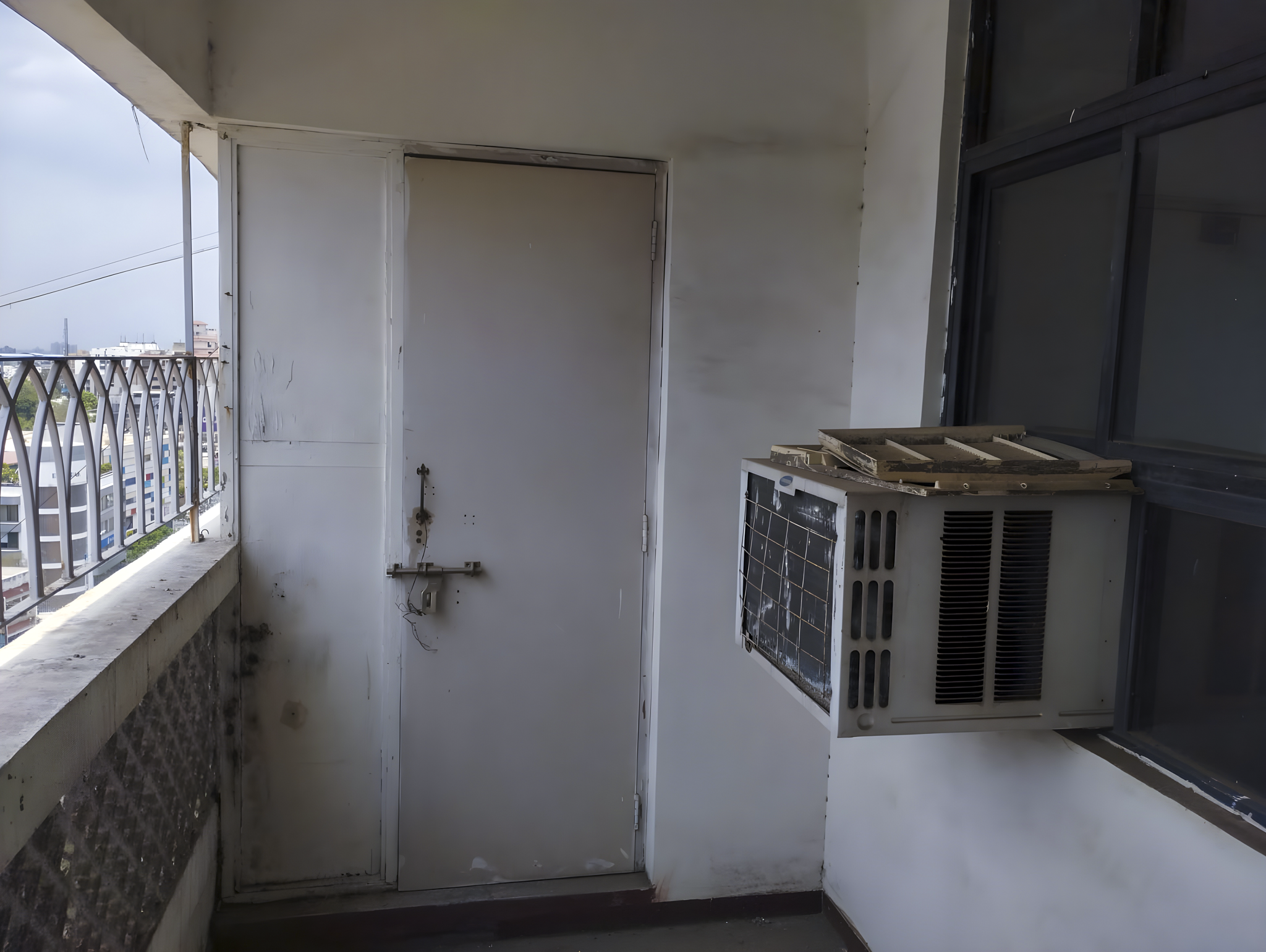 5 BHK Flat for sale in Hari Om Tower, Ahmedabad, Gujarat. Ahmedabad — photo 7