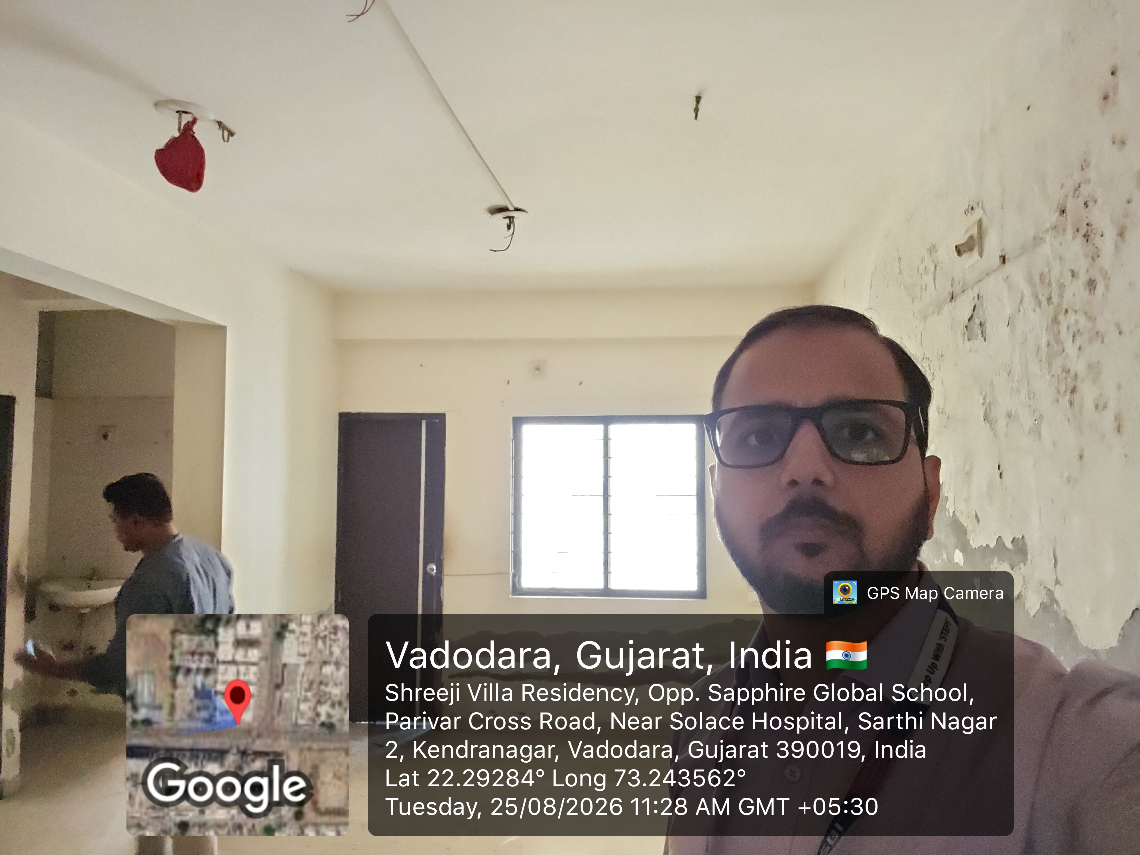 2 BHK Flat for sale in Om Plaza, Waghodia Road Vadodara — photo 1