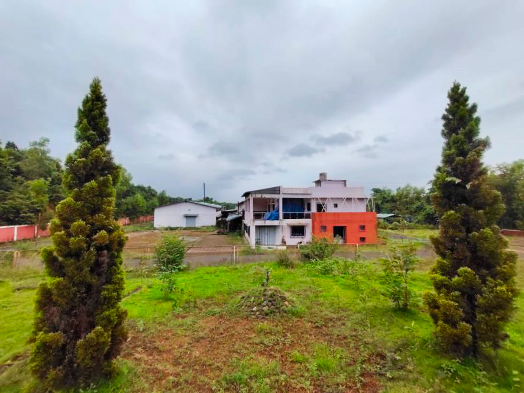 45500 square feet Shed with Plant and Machinery for sale in Sawantwadi — photo 1