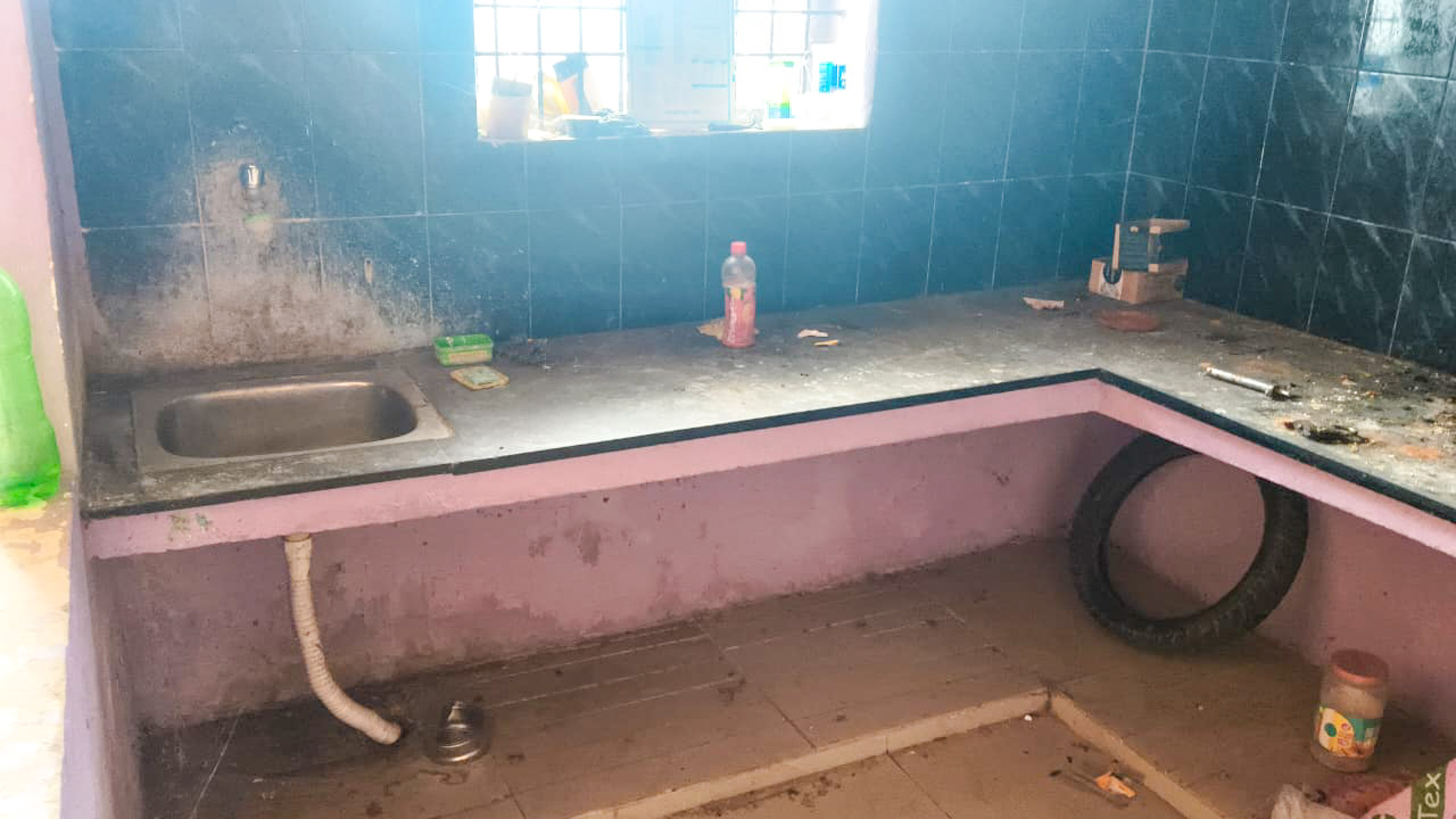 1284 square feet Flat for sale in Mahindra World City — photo 3