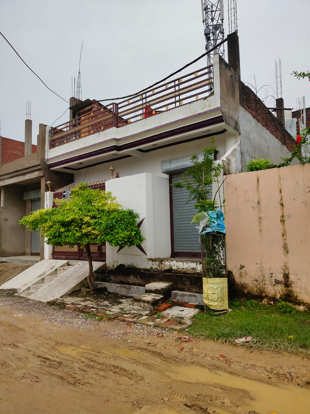 93.2 square meter Individual House for sale in Prayagraj — photo 1