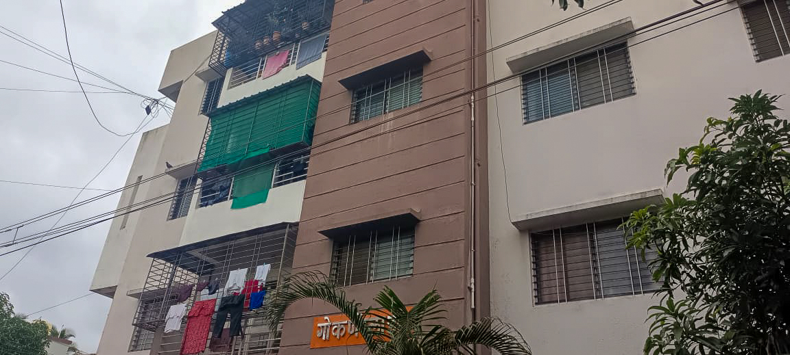 3 BHK Flat for sale in GOKARN PLAZA, KOREGAON Satara — photo 2