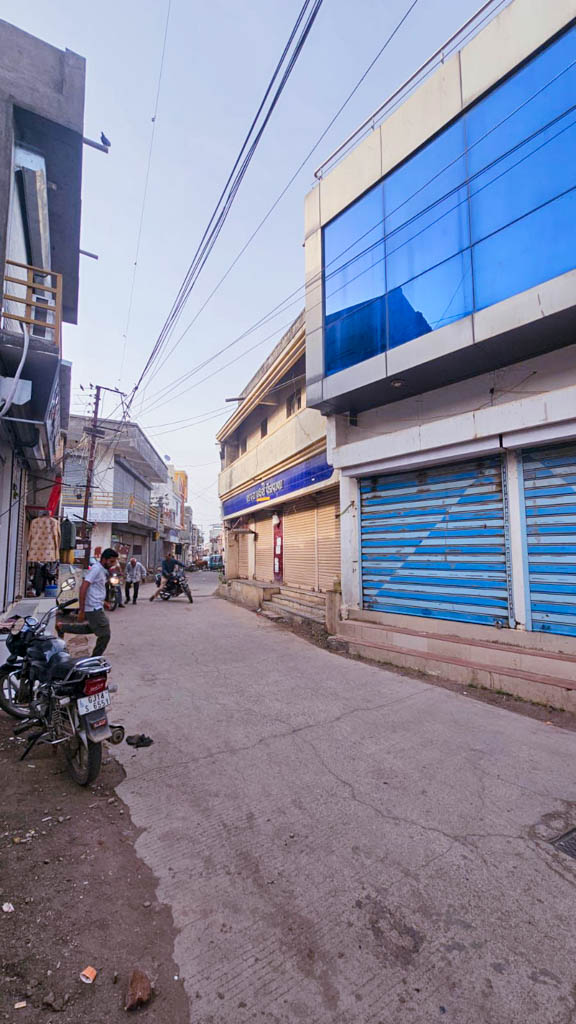 Shops for sale in Savarkundla — photo 3