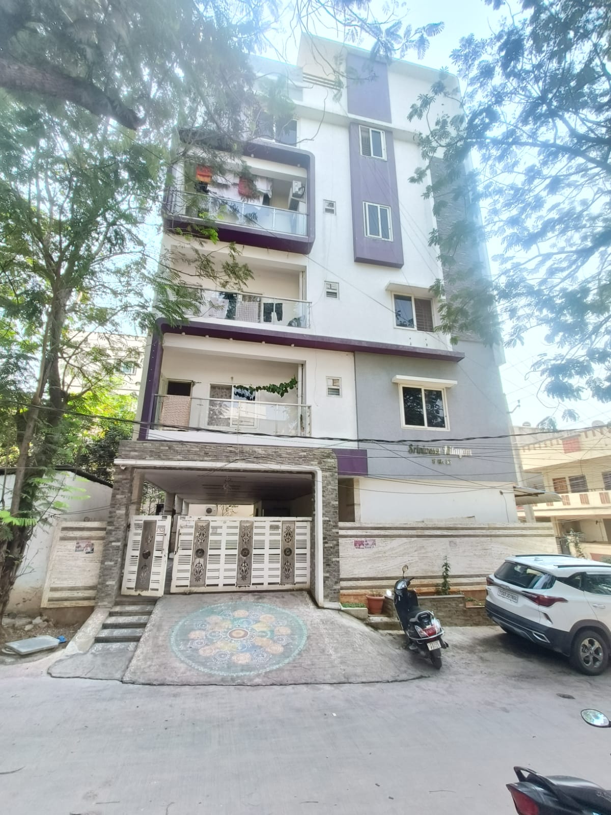 247 square yard Individual House for sale in Hyderabad — photo 1