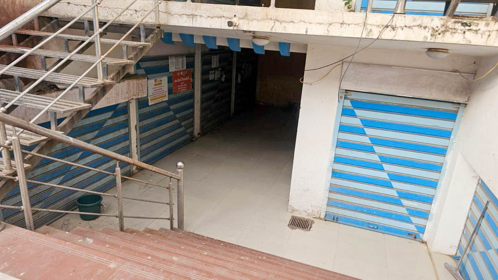 Shops for sale in Savarkundla — photo 8
