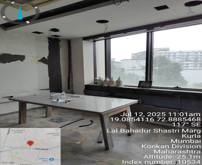 406 square feet Office for sale in Mumbai — photo 5