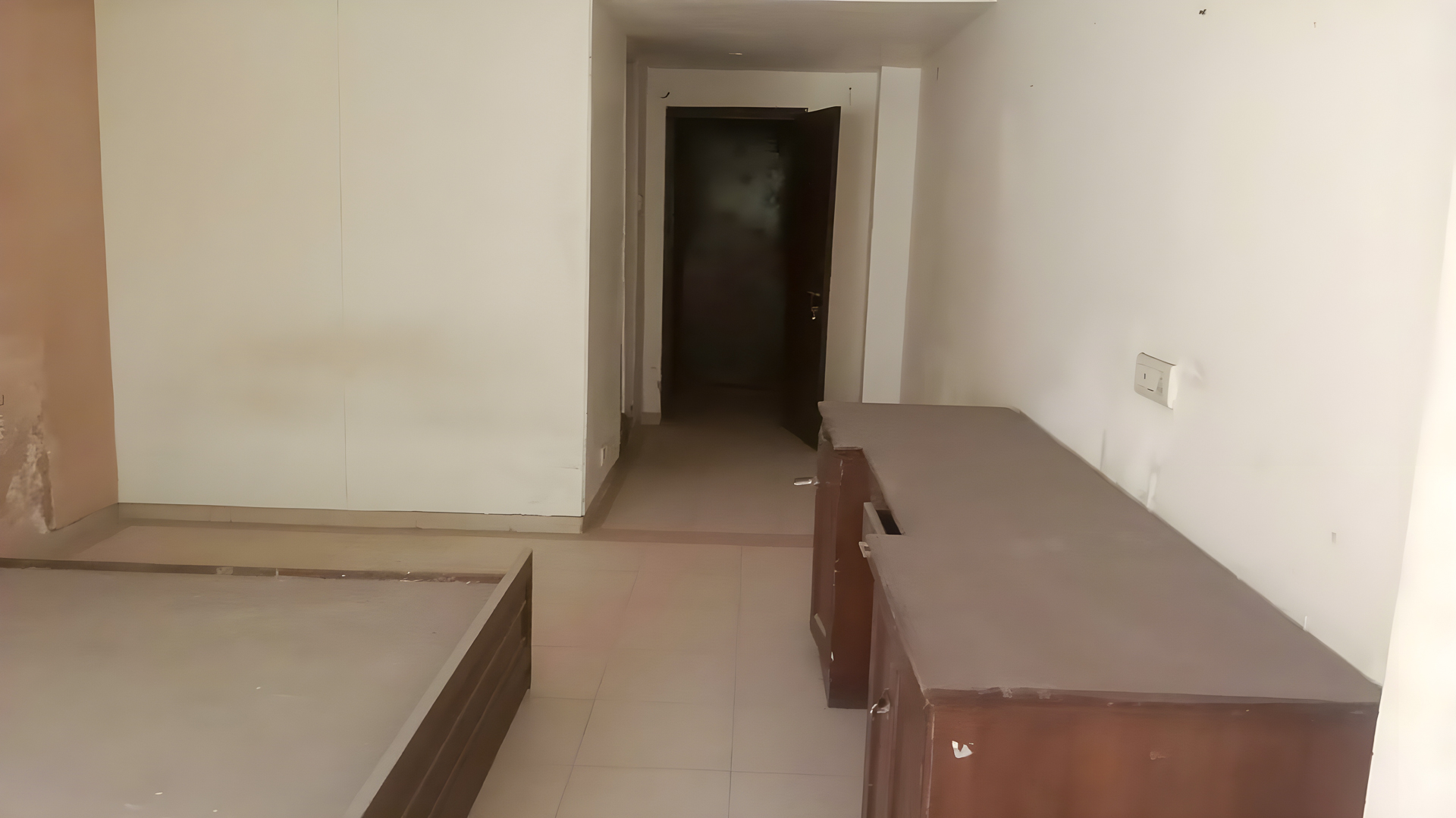 24000 square feet Hotel for sale in Near Shri Lakhudi Talav Cross Road, Naranpura, Ahmedabad Ahmedabad — photo 9
