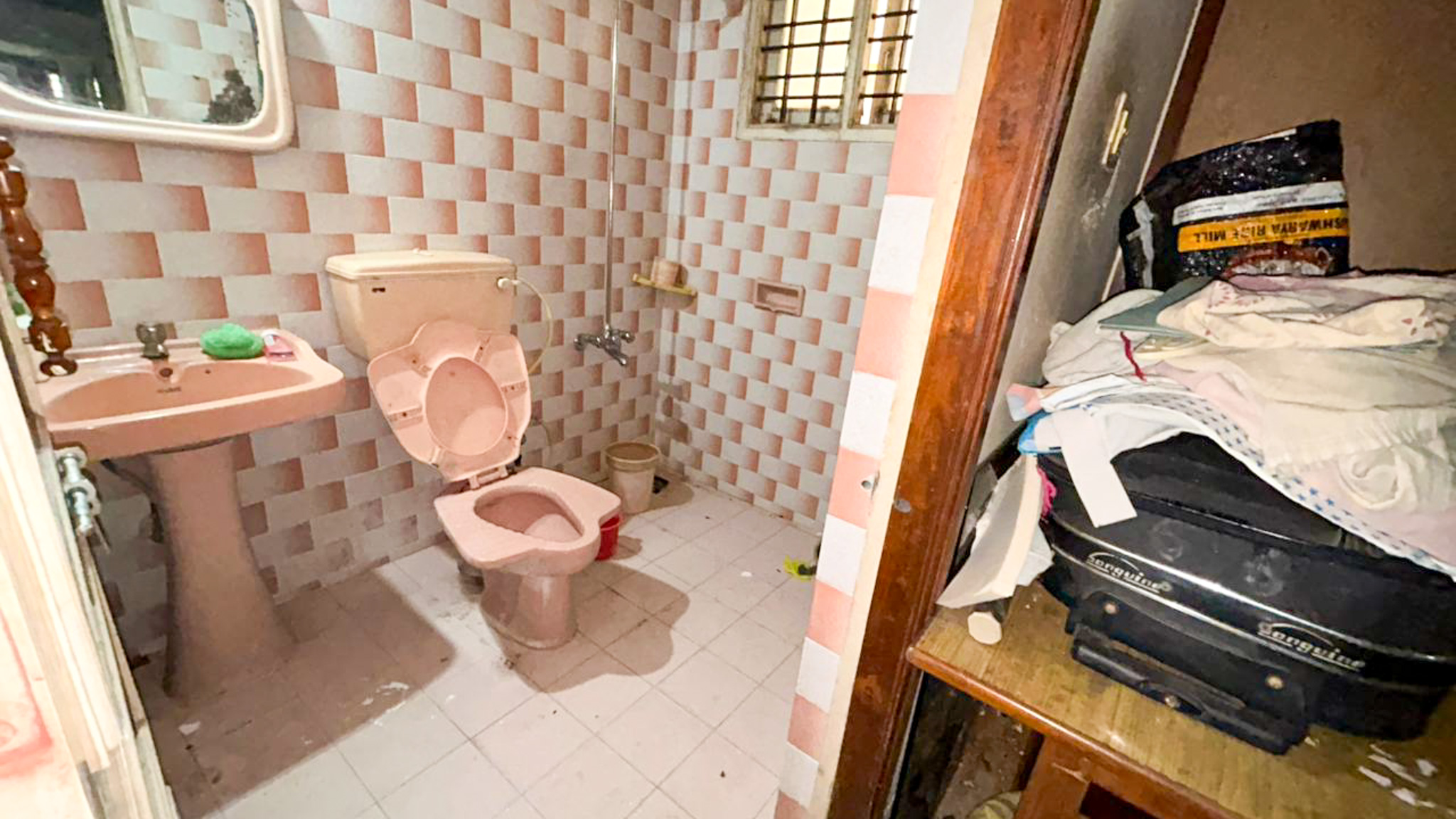 1100 square feet Flat for sale in Bengaluru Bengaluru — photo 8