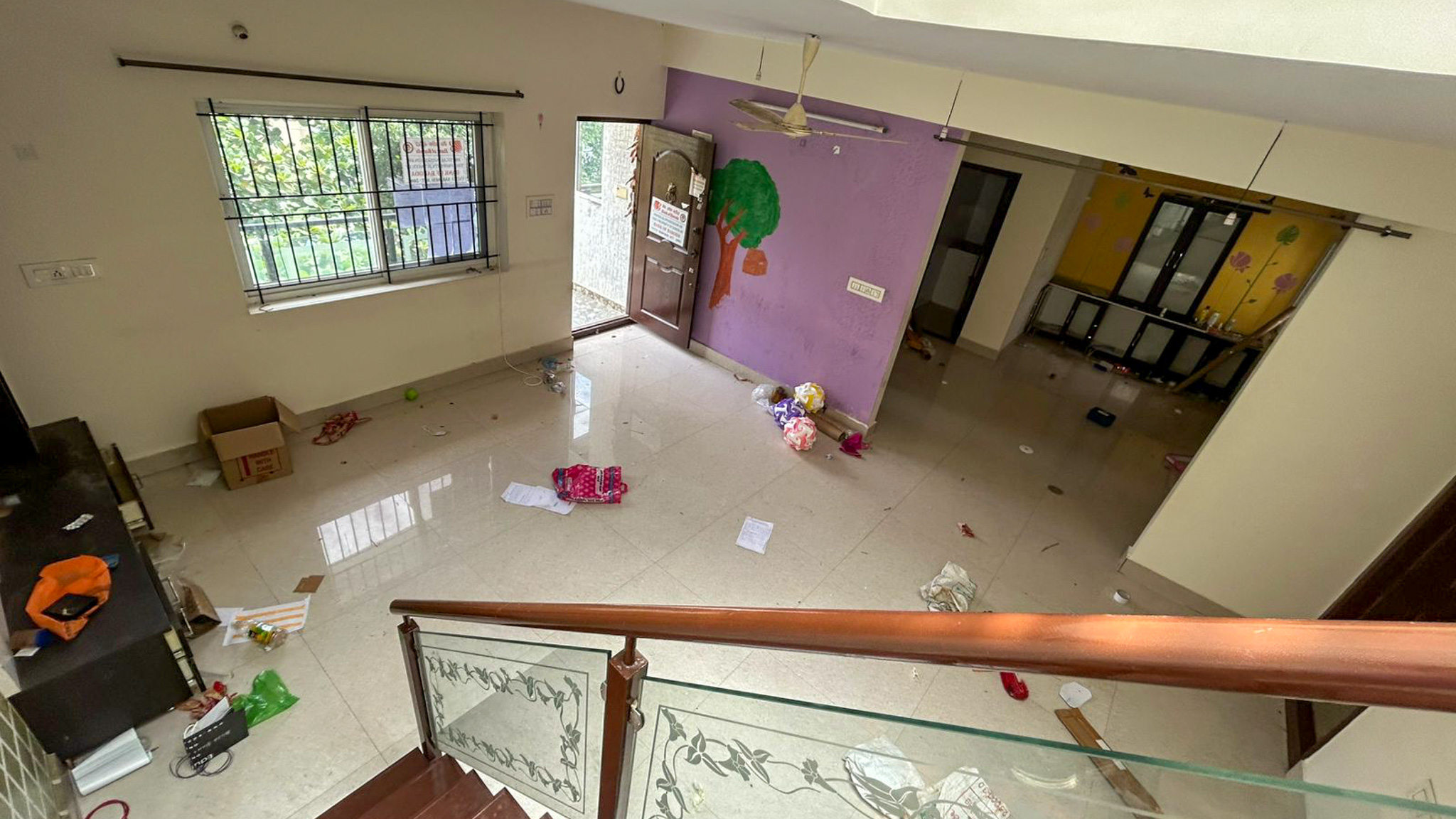 1350 square feet Flat for sale in BENGALURU Bengaluru — photo 1