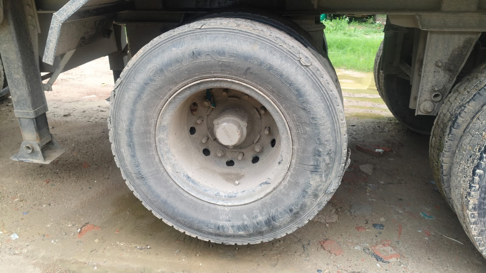 2025 Ashok Leyland AVTR 5525 Tractor Trailer 102213 km 1 year for sale in BAJAJ GARAGE Prayagraj — photo 9