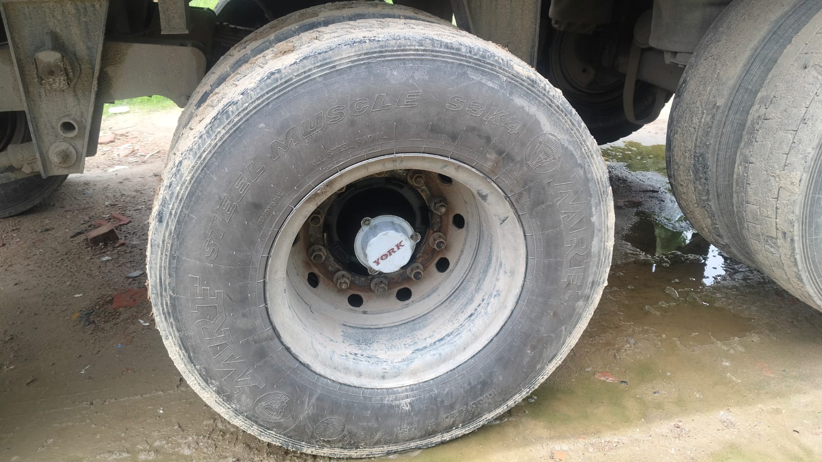 2025 Ashok Leyland AVTR 5525 Tractor Trailer 102213 km 1 year for sale in BAJAJ GARAGE Prayagraj — photo 8