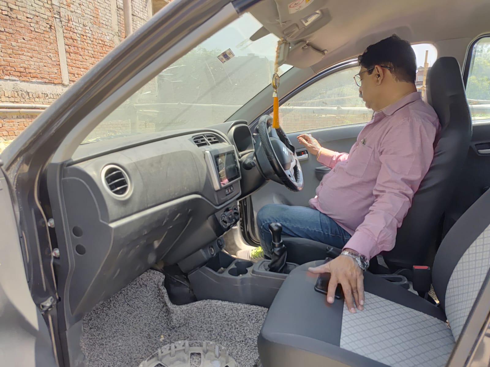 2024 Maruti Suzuki Alto K10 VXi Plus Hatchback 25000 km 2 years for sale in HOUSE OF MR. VIJAY SHARMA (RECOVERY AGENT) Mughalsarai — photo 10