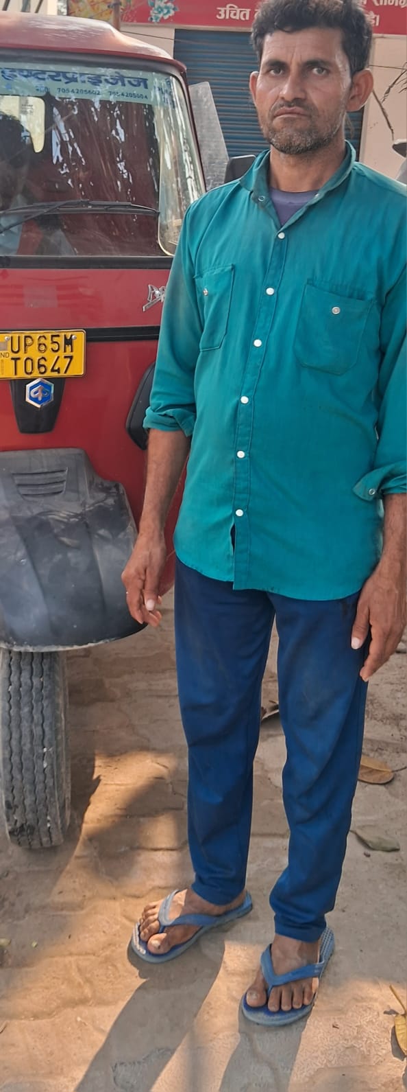 2023 Piaggio Vehicles Ape Xtra LDX Diesel Cargo 10000 km 3 years for sale in HOUSE OF MR. VIJAY SHARMA (RECOVERY AGENT) Mughalsarai — photo 2