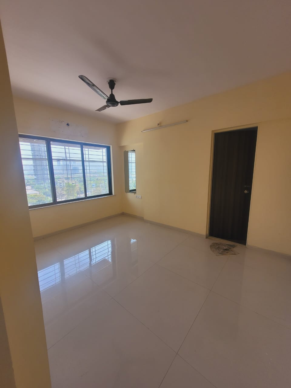 Flat for sale in Mumbai — photo 1