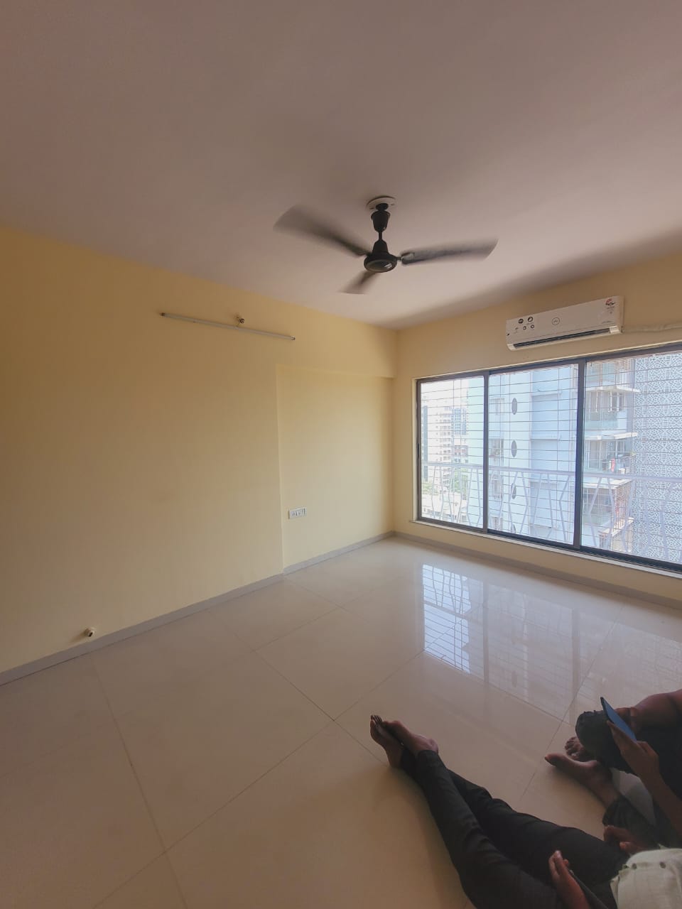 Flat for sale in Mumbai — photo 3
