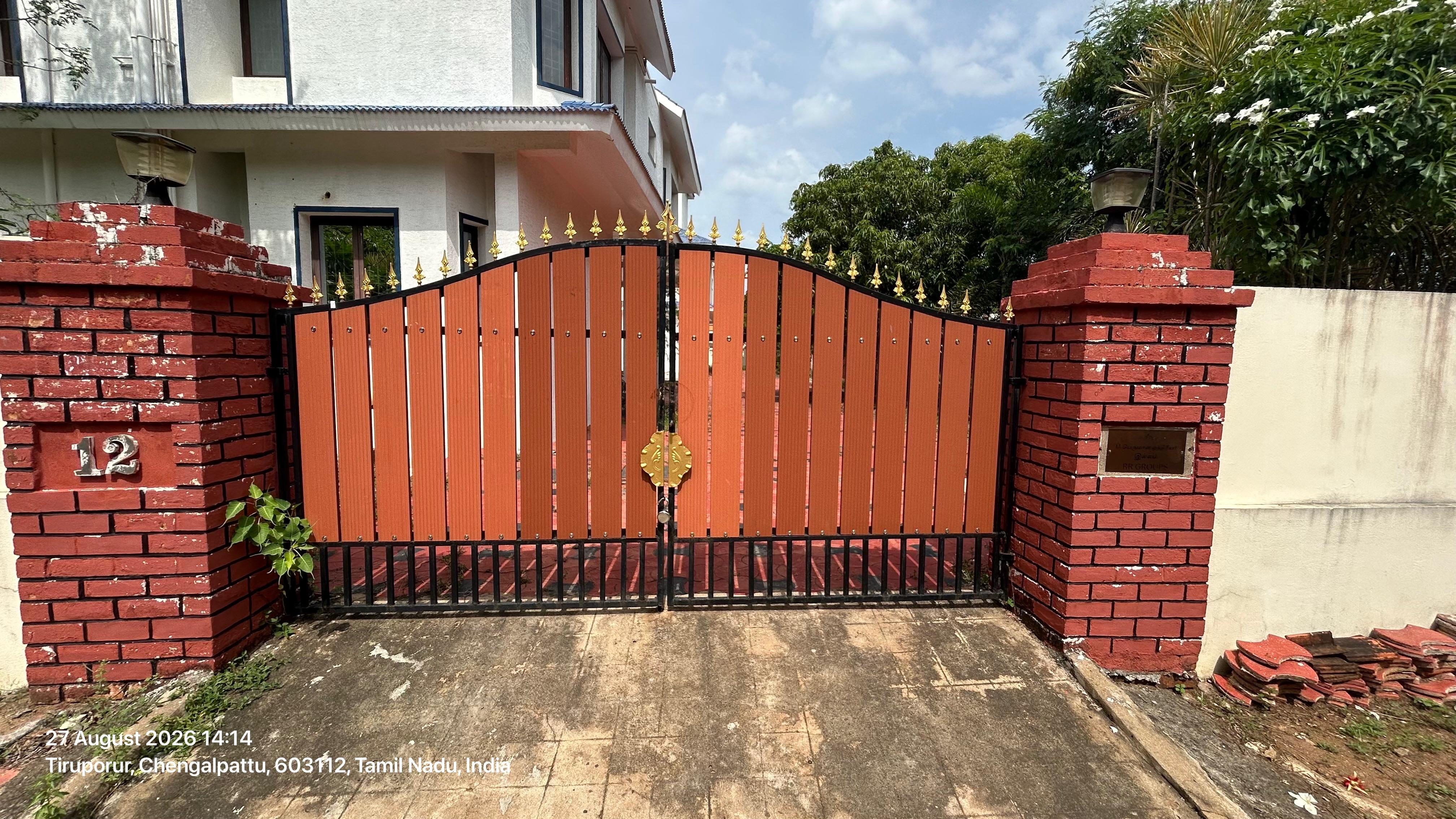 3350 square feet Villa for sale in Muthukadu — photo 1