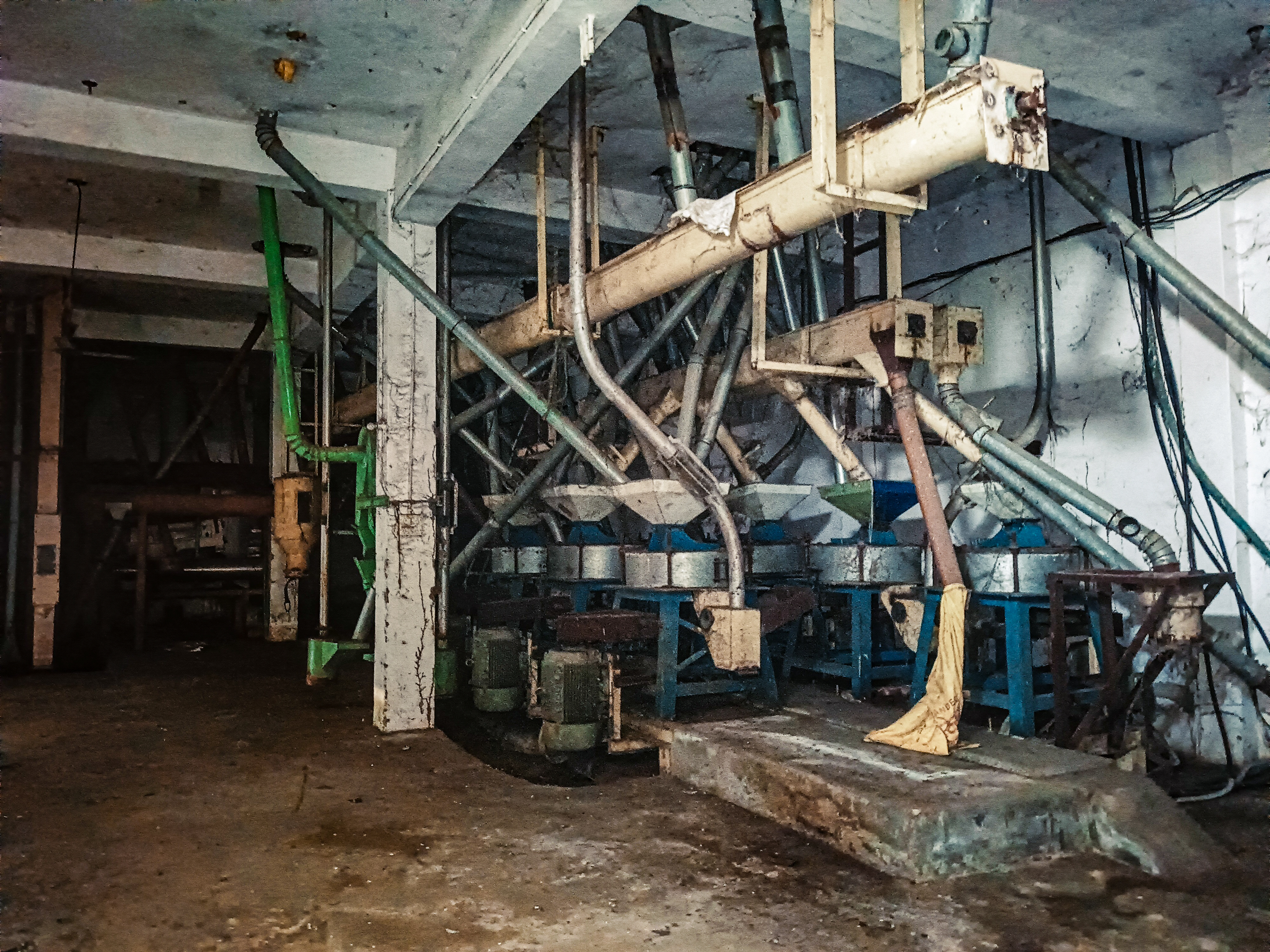 Shed with Plant and Machinery for sale in 27°39'37.36"N 78° 4'27.11"E Garhi Tamana — photo 9