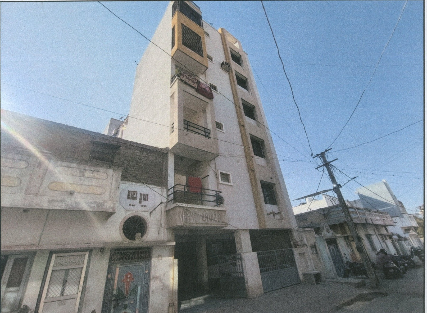 80.84 square meter Flat for sale in Morbi