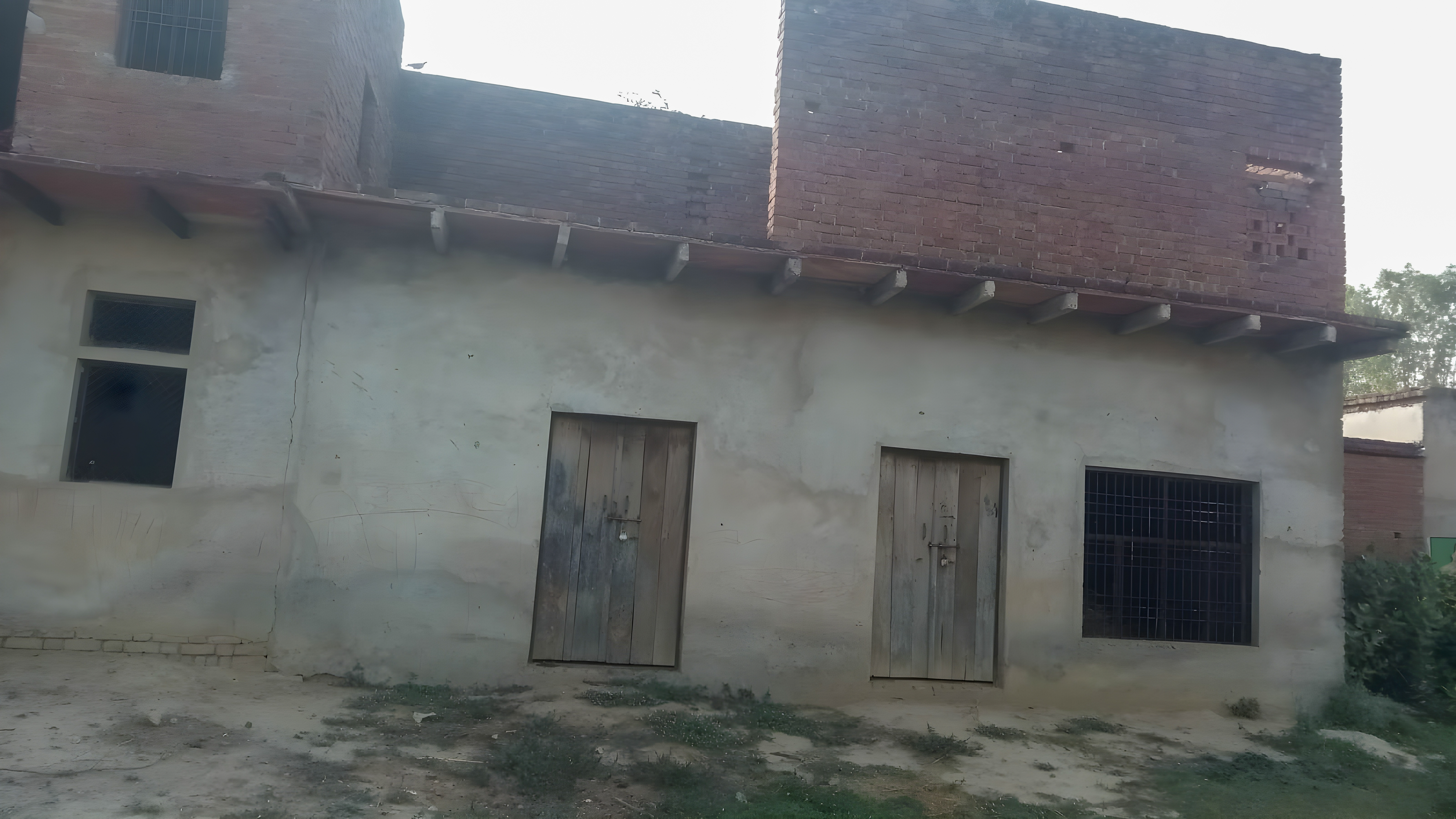 Godowns for sale in Jasrana — photo 13